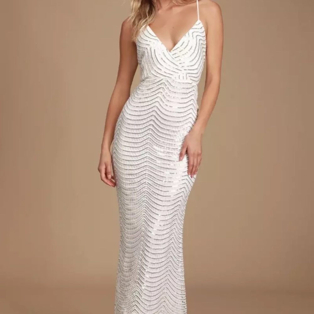 Lulu’s Yolanda White Sequin Dress